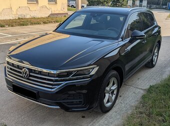Volkswagen Touareg 3.0TDi R-line 4Motion TipTronic 2023 - 2