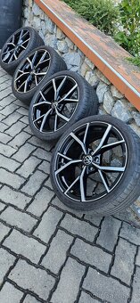 Vw Golf 8 R 19 GTI/GTD/R Letní sada - 2