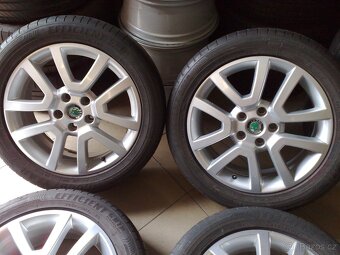 alu kola 5x112 r17 original škoda 225/50/17 - 2