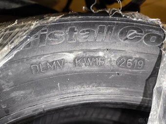 Nové zimní pneu 2ks 195/50R15 82H - 2