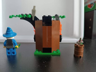 LEGO Castle 6020 Magic Shop - 2