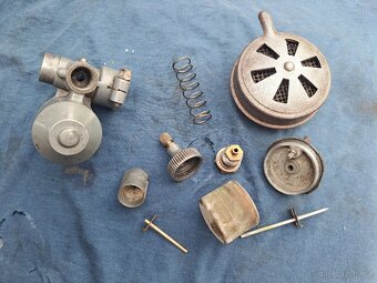 Manet 90 , CZ 125 T - karburátor Jikov 2916 - 2