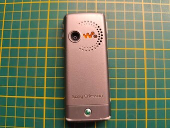 Sony Ericsson w200i,k200i - 2