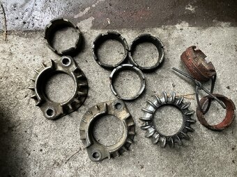 jawa matice výfuků - 2