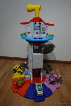 SPIN MASTER Tlapková patrola Hlídkovací věž v životní veliko - 2