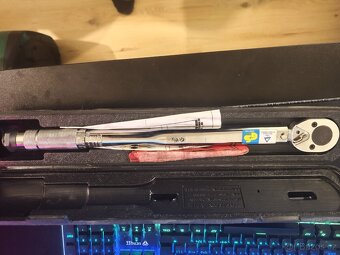 Momentový klíč 28–210 Nm (1/2″) – výborný stav, kufřík, TÜV/ - 2