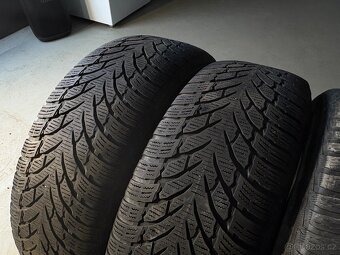 Zimní pneu Nokian + Michelin 215/65R17 - 2