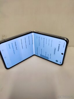 Prodám Samsung Galaxy Z FLIP4,top stav - 2