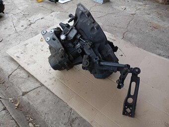 Opel astra H - 1.4 16V - 66Kw - převodovka - 2