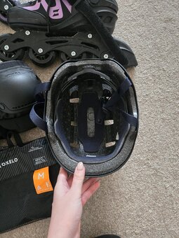 Kolečkové brusle i s chrániči - 2