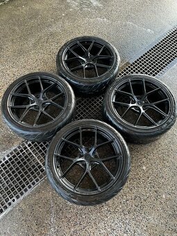 Kola Japan Racing SL01 - 2