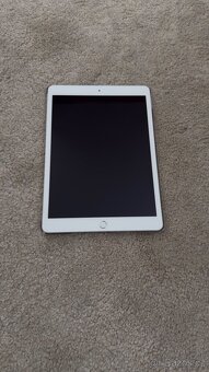 iPad 7 generace - 2