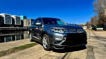 Mitsubishi Outlander 2,2 DI-D, 4x4 - 2