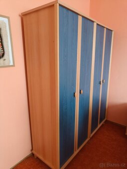 Modré skříně - 2