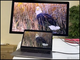 Apple Studio Display obraz za -50%? Hliníkový 5K HDR monitor - 2