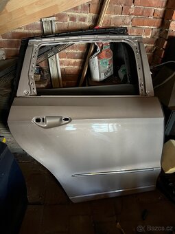 Ford galaxi - 2