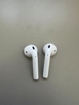 AirPods 2 (2019) - 2