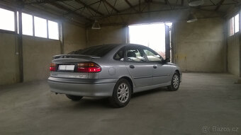 Renault Laguna v6 - 2