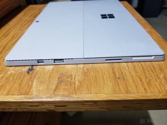 Microsoft Surface Pro 4 12.3'' 128GB SSD i5-6300U 2.4GHz 4 - 2