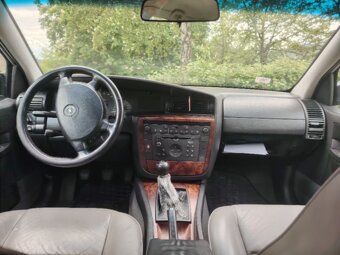 Opel omega 2.5 td - 2