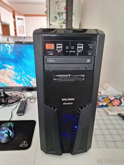 Starší herní PC sestava - 2