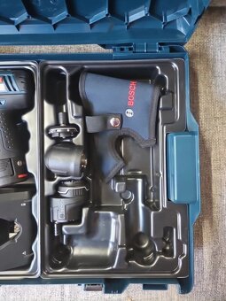 Nový Bosch Professional Aku vrtací šroubovák GSR 12V-15 FC
- 2