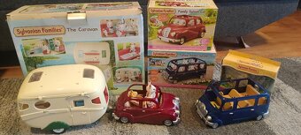 Sylvanian sada 2x autíčko plus karavan - 2