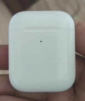 Prodám funkční 100% originální sluchátka Apple Ipods 2 - 2