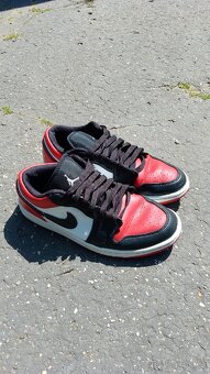 Jordan 1 Low Bred Toe - 2