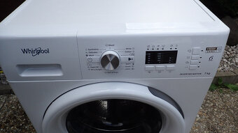 Pračka WHIRLPOOL FFL 7259 W EE Freshcare+ - 2