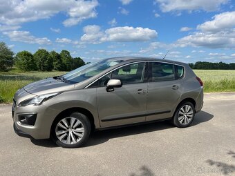 Peugeot 3008 1,2 PT 96KW rv 2015 naj. 115 tis  pěkná - 2