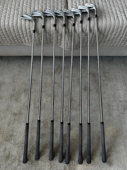 Sada želez Titleist T100s na stifových šaftech - 2