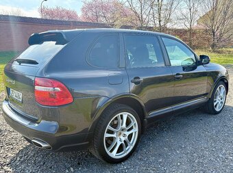 Porsche Cayenne S 4.8 v8 gts packet - 2