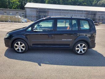Volkswagen Touran Cross 1.9 TDI - 2