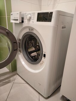 Pračka LG - úzká slim, 7 kg, bez závad, tichá - 2