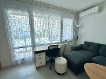 Prodej bytu 4+1 80 m² Teplice, Přítkovská - 2