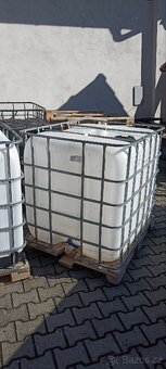 IBC nádrže - 1000 litrů - 2