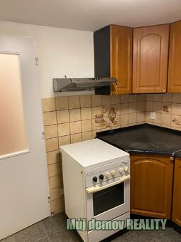 Pronájem bytu 1+kk, 51E  Freyova 5/236, Praha 9  Vysočany. - 2