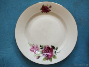 Vánoční dárky: hrnky, těžítka, váza, sklenice, tácy aj. - 2