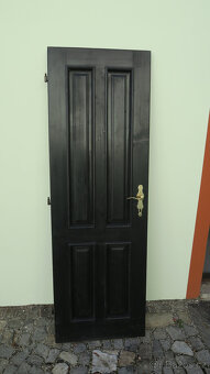 Masivní dřevěné dveře - 2
