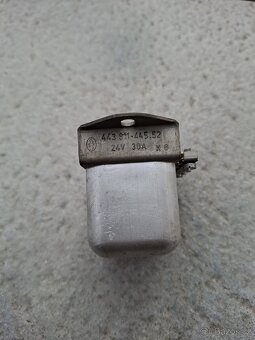 Nové relé Liaz Tatra Praga - 2