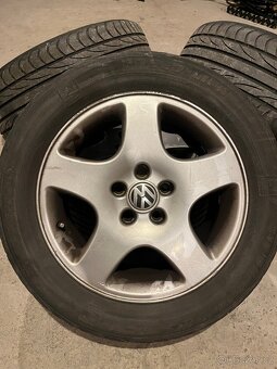Prodám kola z Volkswagen Sharan 7.5Jx16H2 - 2