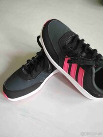 Boty Adidas vel. 36 - 2
