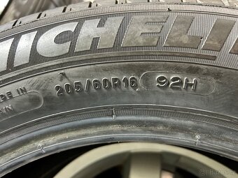205/60/16 letní pneu - 2