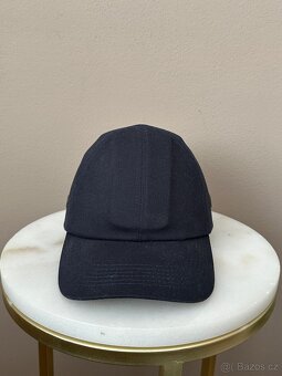 Nová bezpečnostní čepice - 2