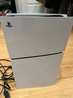 PlayStation 5 (Slim) - 1TB - 2