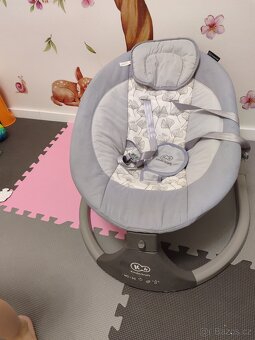 Houpaci lehátko pro miminka - 2