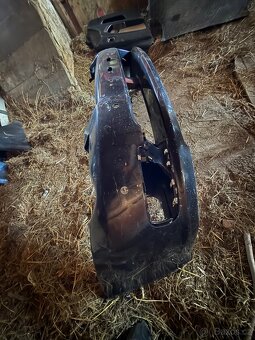 Subaru Legacy BP predface přední naraznik - 2