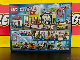 LEGO City 60233 Otevření obchodu s koblihami - 2