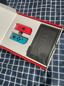 Nintendo Switch - Neon Red&Blue Joy-Con + záruka - 2